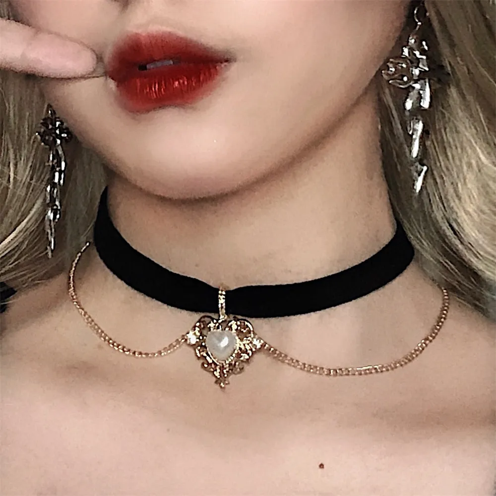 Pearl Choker Necklace Vintage - 빈티지 벨벳 체인 초커 목걸이 고딕