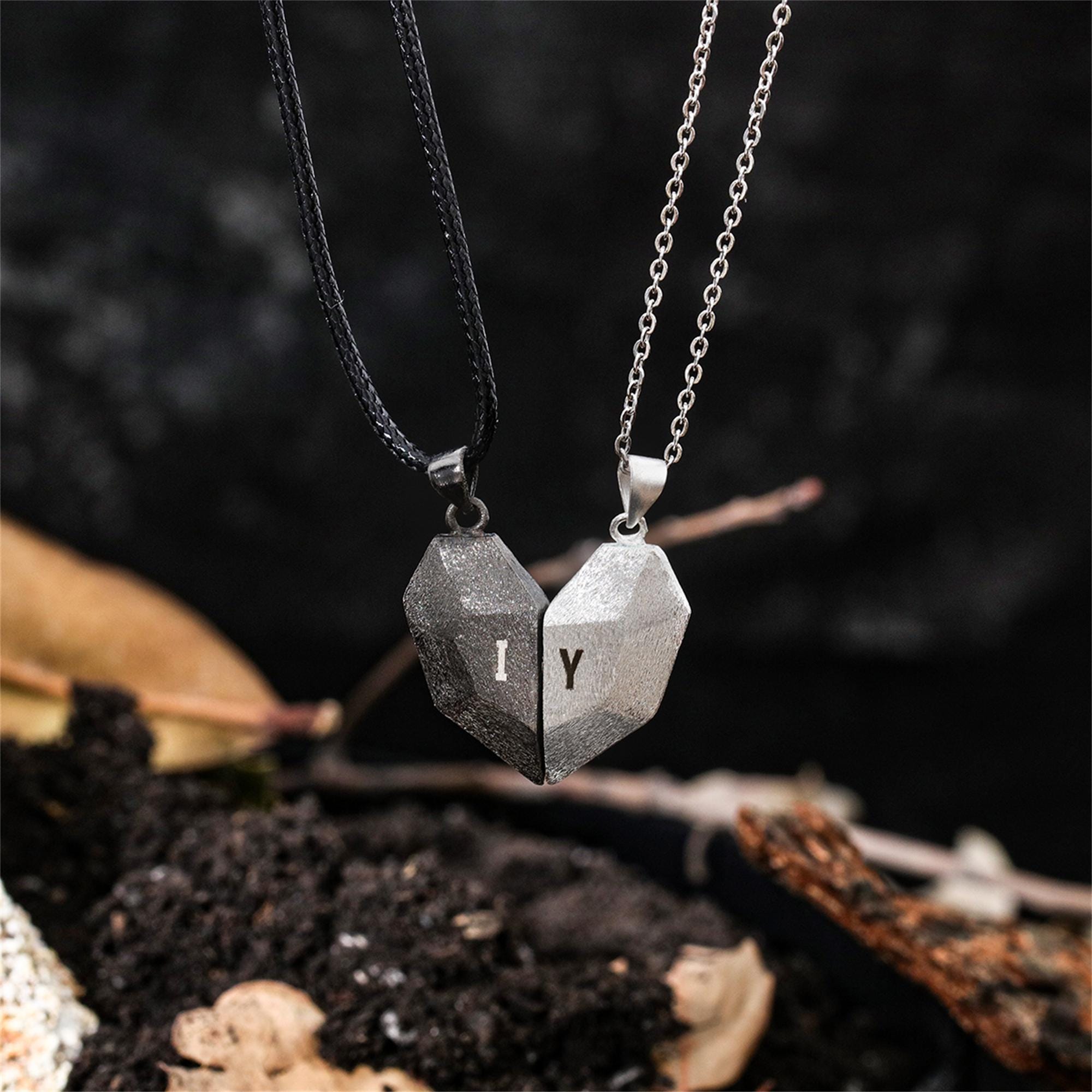 Magnetic Couple Matching Necklaces - 맞춤형 커플 자석 하트 목걸이 세트,
