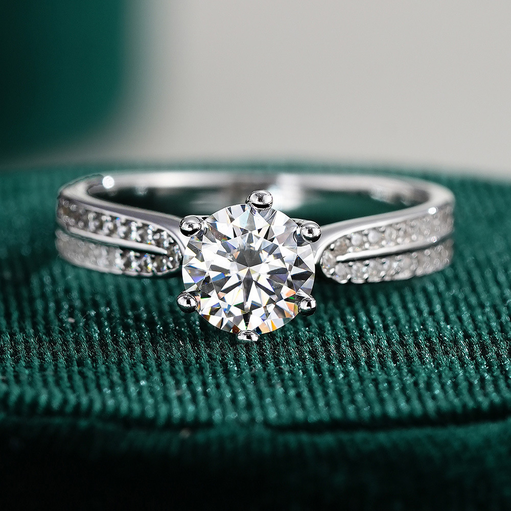 Moissanite Engagement Ring 1 Carat - 0.5/1/2/3 캐럿 클래식 식스 클로 모이사나이트