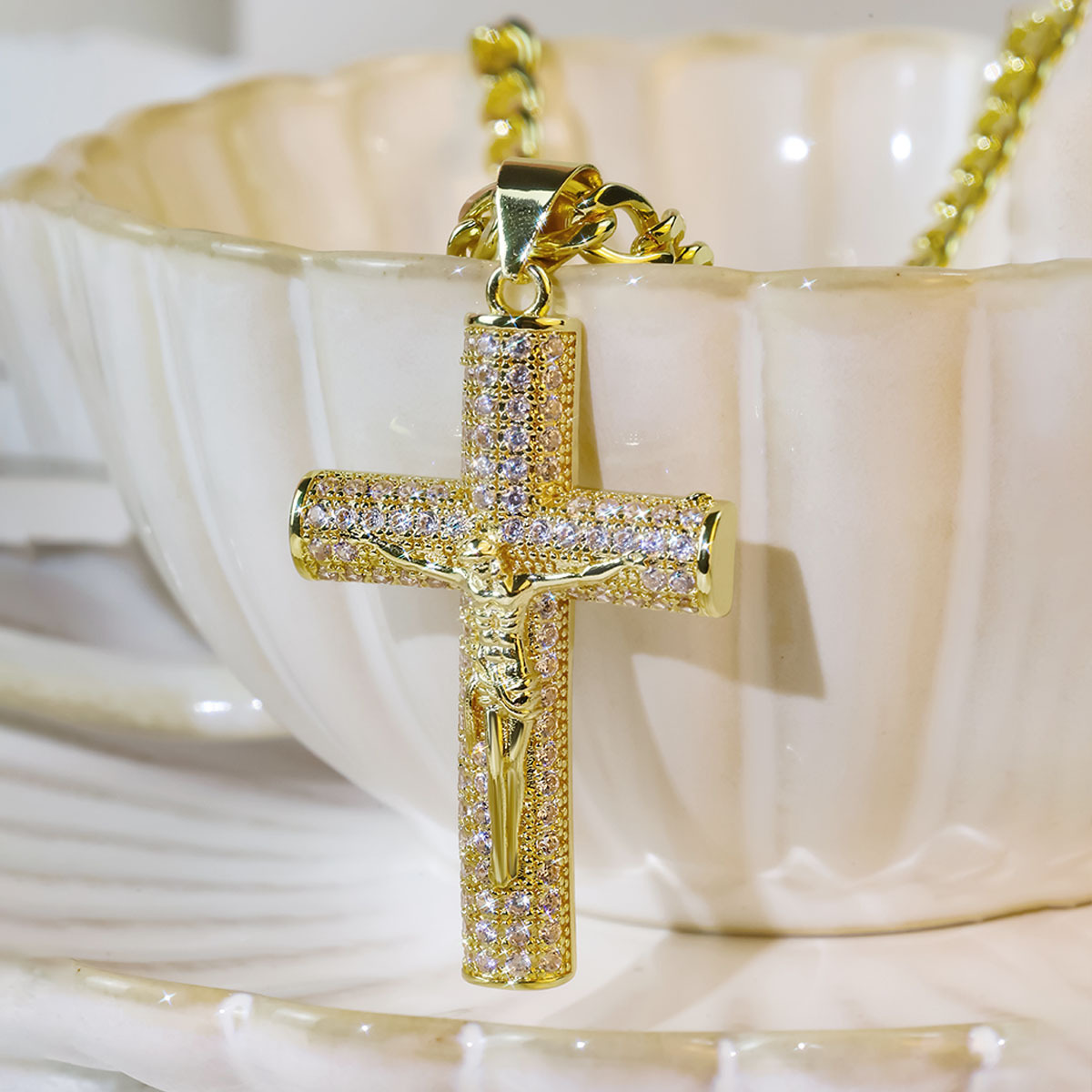 남성용 금도금 십자가 목걸이, 첨단 나노기술 변색 방지 - Cross Pendant Necklace Gold 리뷰 및 가격