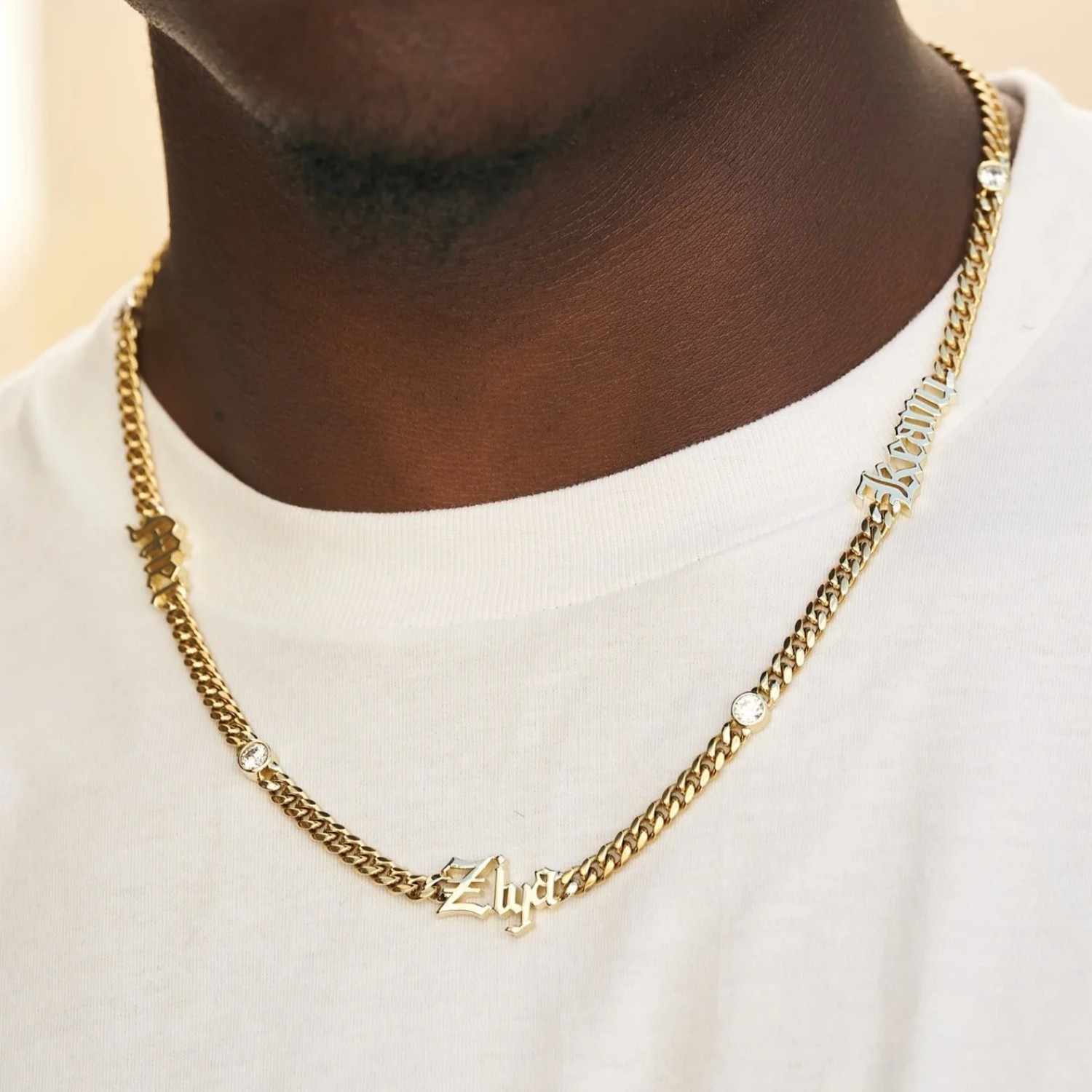 커스텀 올드 잉글리쉬 이름 목걸이 (쿠반 체인 포함)  - Cuban Link Chain 12Mm 리뷰 및 가격