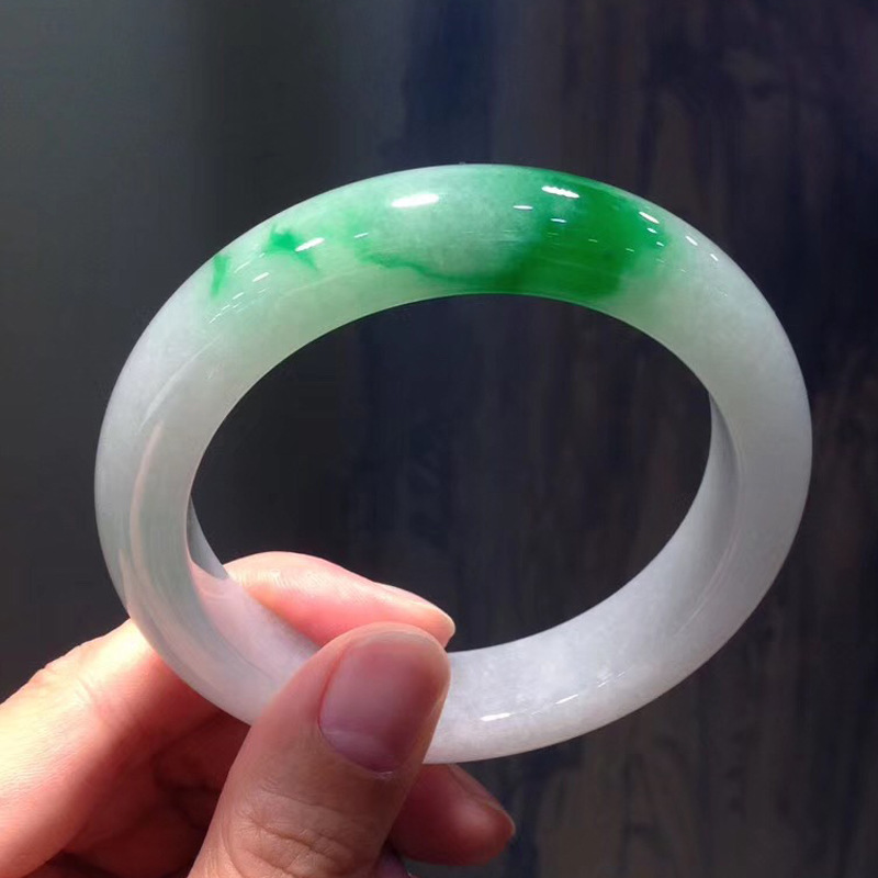 여성용 아이스 화이트 베이스에 포인트를 더한 버마산 밝 - Bracelets 리뷰 및 가격