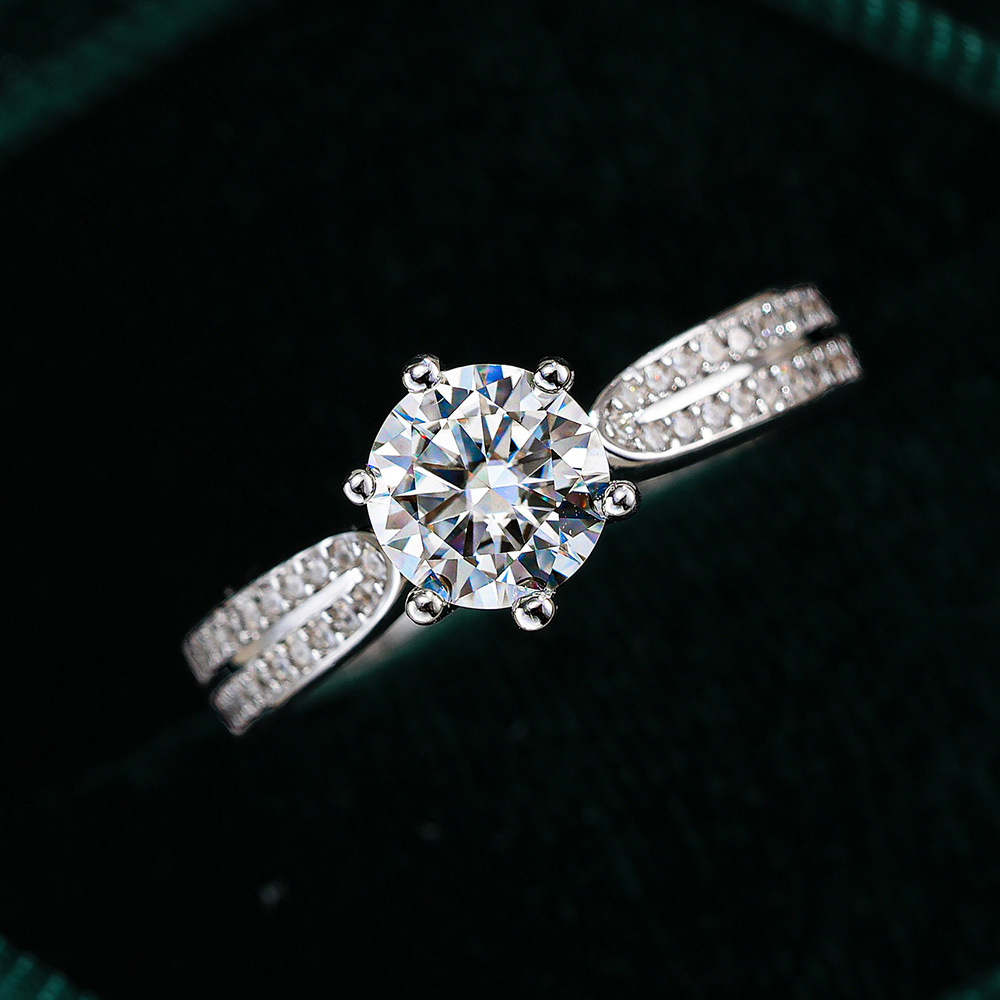 0.5/1/2/3 캐럿 클래식 식스 클로 모이사나이트  - Moissanite Engagement Ring 1 Carat 리뷰 및 가격