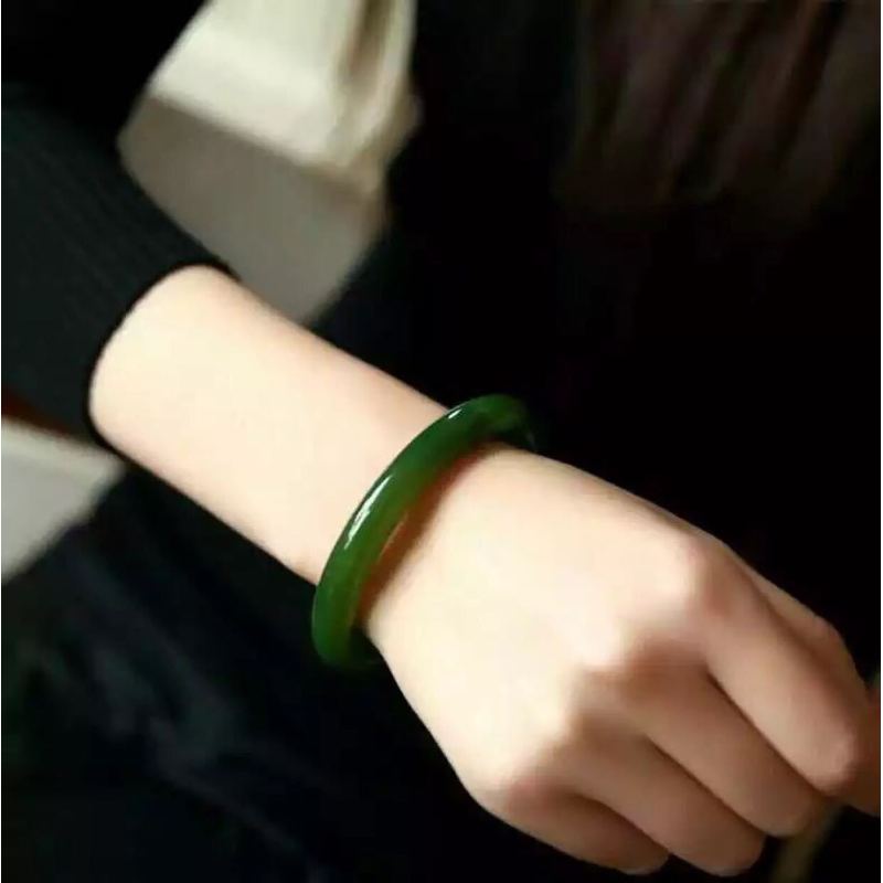 신장 호탄, 얇은, 오래된 광산의 시금치색 녹옥, 원형 - Bracelets 리뷰 및 가격