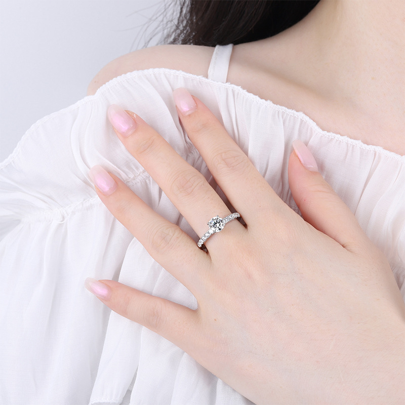 1캐럿 D VVS1 모이사나이트 반지, S925 스털링 - Moissanite Engagement Ring 1 Carat 리뷰 및 가격