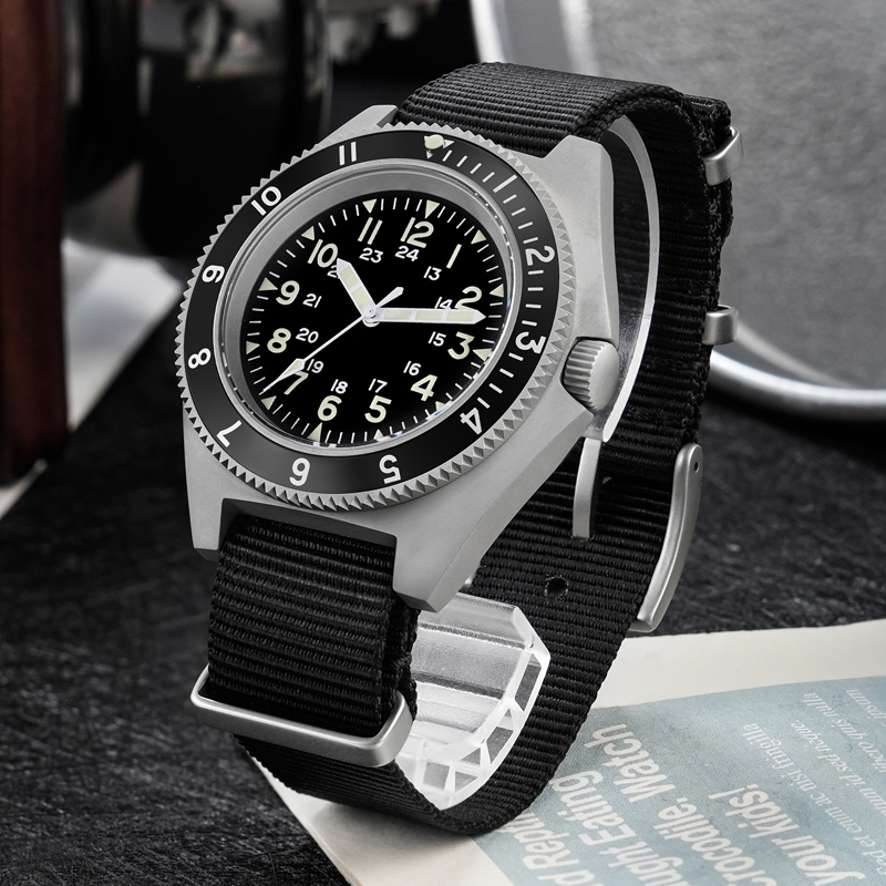 Watchdives WD1972 쿼츠 시계 사파이어 빛 - Watch Accessories 리뷰 및 가격