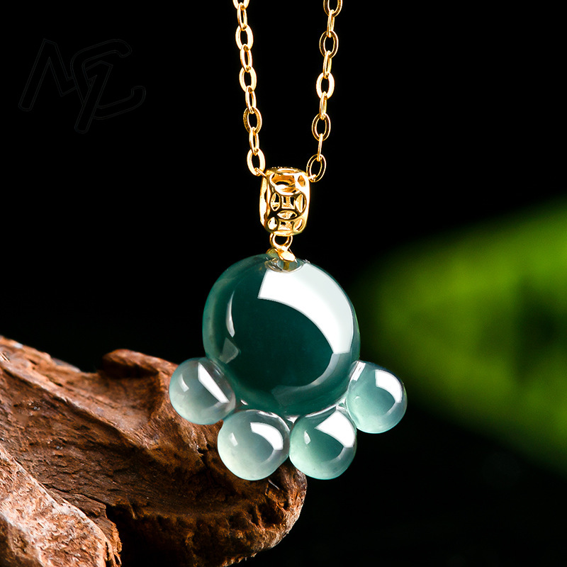 천연 진짜 에메랄드 블루 워터 제이드 고양이 발 펜던트 - Necklaces 리뷰 및 가격